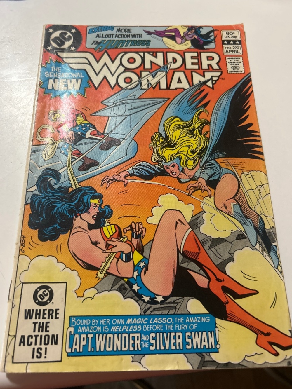 Woman woman comic book #290